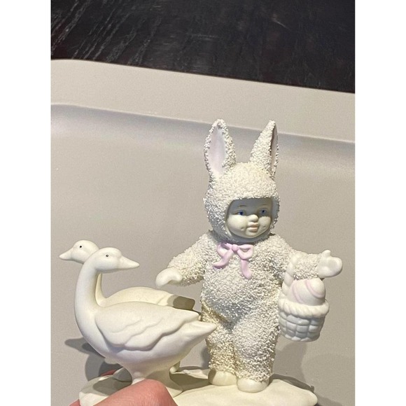 GOOSEY GOOSEY & GANDER  Springtime Stories Snowbunnies DEPT 56 - Picture 7 of 10